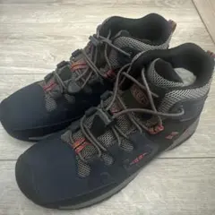 お値下げ　未使用新品　KEEN 登山靴 トレッキングシューズ　21㎝