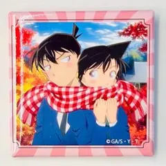 新一&蘭　メモリアル缶バッジ　スペシャルver.　コナンランド