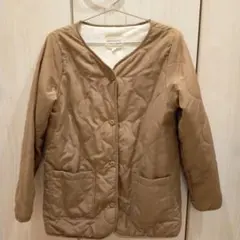 裏起毛　ナイロン素材のコート　軽い