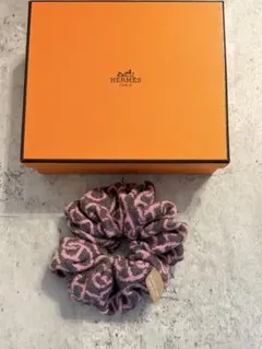 【新品】HERMES ピンク シュシュ 2101219499611_1.jpg