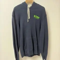 Item thumbnail for item 370a675e-d78e-4621-b87d-f9f853a1d809