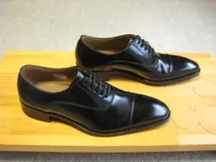 REGAL　内羽根ストレートチップ　黒