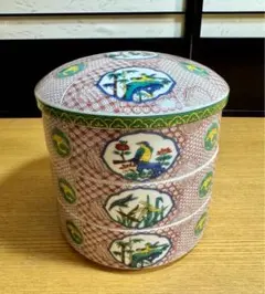 九谷焼　青郊窯　赤絵花鳥　三段重　蓋付き重ね鉢　赤小紋　古伊万里　色絵