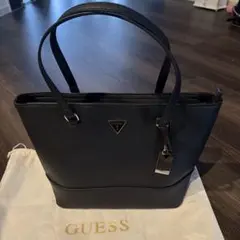 GUESS（ゲス）のトートバック