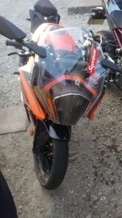 ktm rc390 事故車のサムネイル