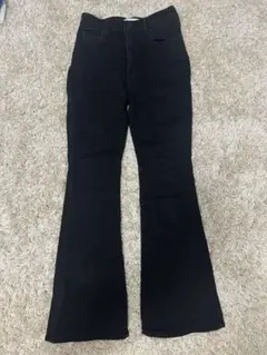 AZUL BY MOUSSY ブラック フレアデニムパンツ Mサイズ