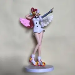 ワンピース　ウタ　フィギュア　箱無し