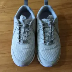 Item thumbnail for item 9cb8610b-58d4-4e1a-b42b-e3cc5df90858