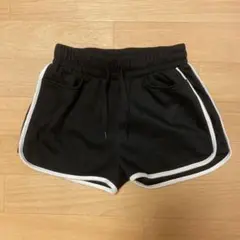 【秋冬服】美品　ラインショートパンツ　裏起毛　150㎝