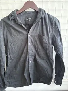 黒の長袖シャツ Mサイズ 胸ポケット付き