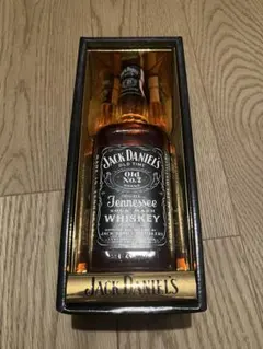■ ジャックダニエル 旧ボトル 赤紙封印 750ml 瓶底82 84 ■ ジャックダニエル 旧ボトル 赤紙封印 1L 45％ 瓶底83年 H - メルカリ