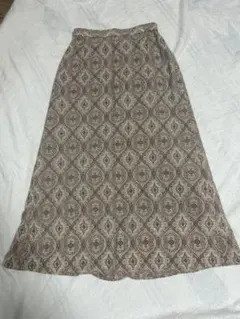 新品未使用　アパートバイローリーズ　フレアロングスカート