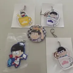 おそ松くん、アクリルキーホルダー 缶バッジ　ラバーストラップ