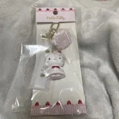即日　ハローキティ キーホルダー いちごホイップケーキ