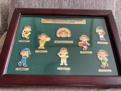 不二家 ペコちゃん 50周年記念 額装ピンバッジセット スポーツ - メルカリ
