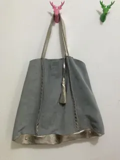 Tory Burch サフィアーノレザー トートバッグ グレー - メルカリ