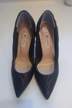 DIANA ブラック ポインテッドトゥ ハイヒール