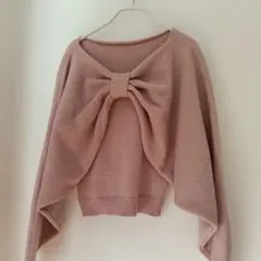 ニット　ピンク　中はキャミソール