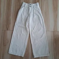 GU　ジーユー　ワイドパンツ　ホワイト　キッズ　140