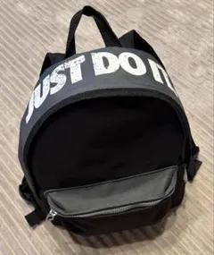 NIKE ミニリュック ブラック キッズ用 小さめバックパック