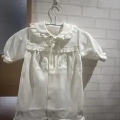 美品　ホワイト セレモニードレス　退院着.宮参り.お食い初め　ベビー