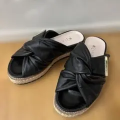 ダイアナDIANA サンダル 日本製ブラック ノットデザイン22 小さめサイズのサムネイル