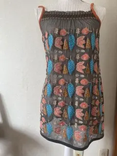 mina perhonen ノースリーブ チュール 刺繍 トップスのサムネイル