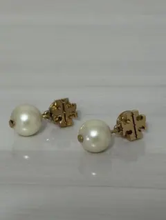未使用⭐️着画あり♪トリーバーチ ロングピアス ハート ロゴ 星 