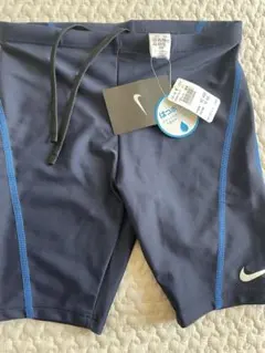 NIKE 水着　ハーフパンツ　男の子　140㎝