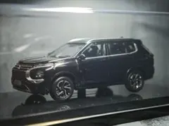 1/64 MITSUBISHI OUTLANDER ブラック ミニカーのサムネイル