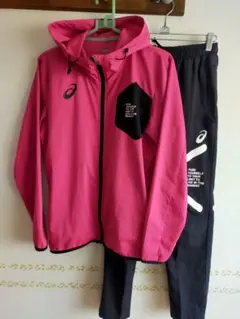 ★アシックス★ フード付きジャケットとパンツセット