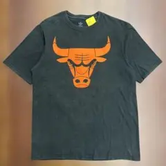 adidas CHICAGO BULLS Tシャツ 両面プリント 黒 Mサイズ