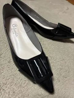 artemis by DIANA バックル付きポインテッドトゥパンプス
