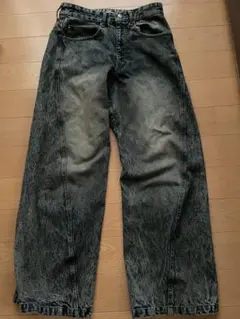 【WYM】VINTAGE WASHED CURVED DENIM　Sサイズのサムネイル