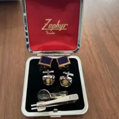 ゼファー　大きなシトリンのカフスボタンとネクタイピン　シルバー　新品 Zephyr Snake カフスとタイピンのセット ケースあり シルバー900
