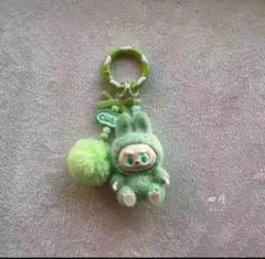 超人気、可愛い らぶぶ Labubu ミニぬいぐるみキーホルダー 緑