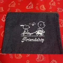 スヌーピー 　　　　　 　　　　　フラットポーチ