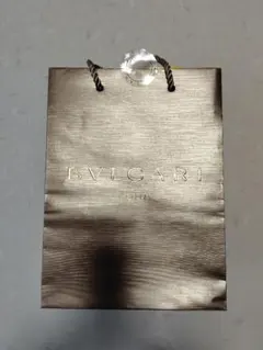 BVLGARI ゴールド紙袋