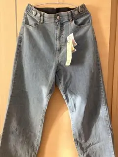 新品タグ付★HUG.U ワイドデニムパンツ [LL/超トール丈] ユーズドブルーのサムネイル