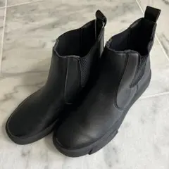 MAISON BREEZEブラック サイドゴアブーツ