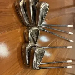TaylorMade SIM2 アイアンセットのサムネイル