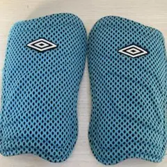 Umbro シンガード 水色 + ストラップ