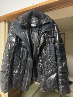 PEUTEREY ダウンジャケット ブラックのサムネイル