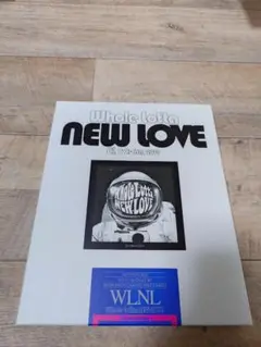 B'z 2019 Whole Lotta New Love パンフレット