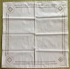 【新品・未使用】GIVENCHY ジバンシー 小花柄ハンカチ