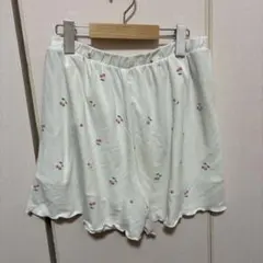 ルームウェア パジャマ レディース さくらんぼ柄 チェリー 白色 ハーフパンツのサムネイル