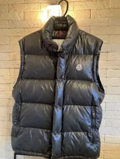 極美品　モンクレール　ダウンニットベスト　M ネイビー　4D121 国内正規品 極美品 モンクレール ダウンベスト ニットベスト ネイビー サイズS