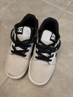 DC スニーカー 靴 黒 グレー