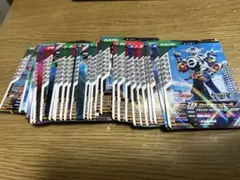 ガンバレジェンズ　カード 100枚セット　まとめ売り　仮面ライダー