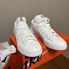 NIKE BLAZER LOW / SACAI